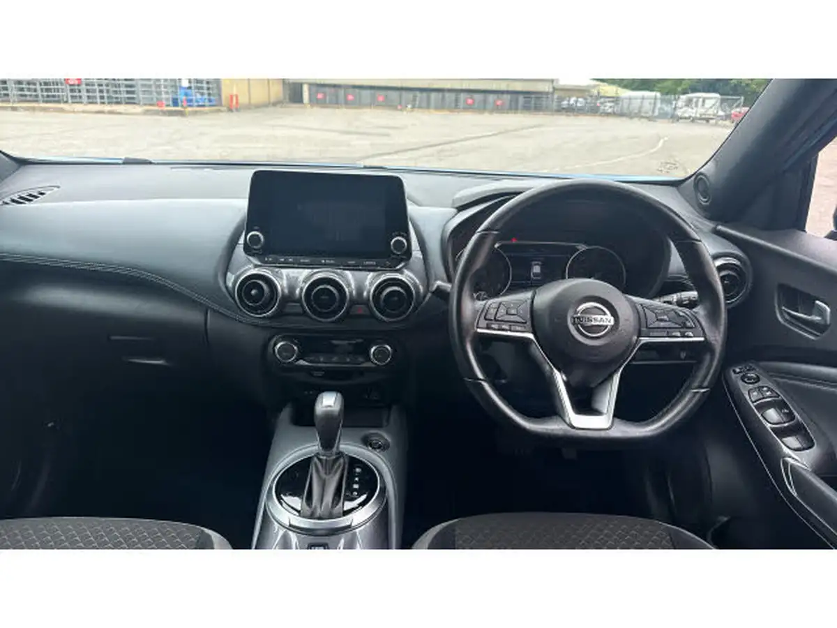 2022-nissan-juke-10-dig-t-n-connecta-dct-big-9