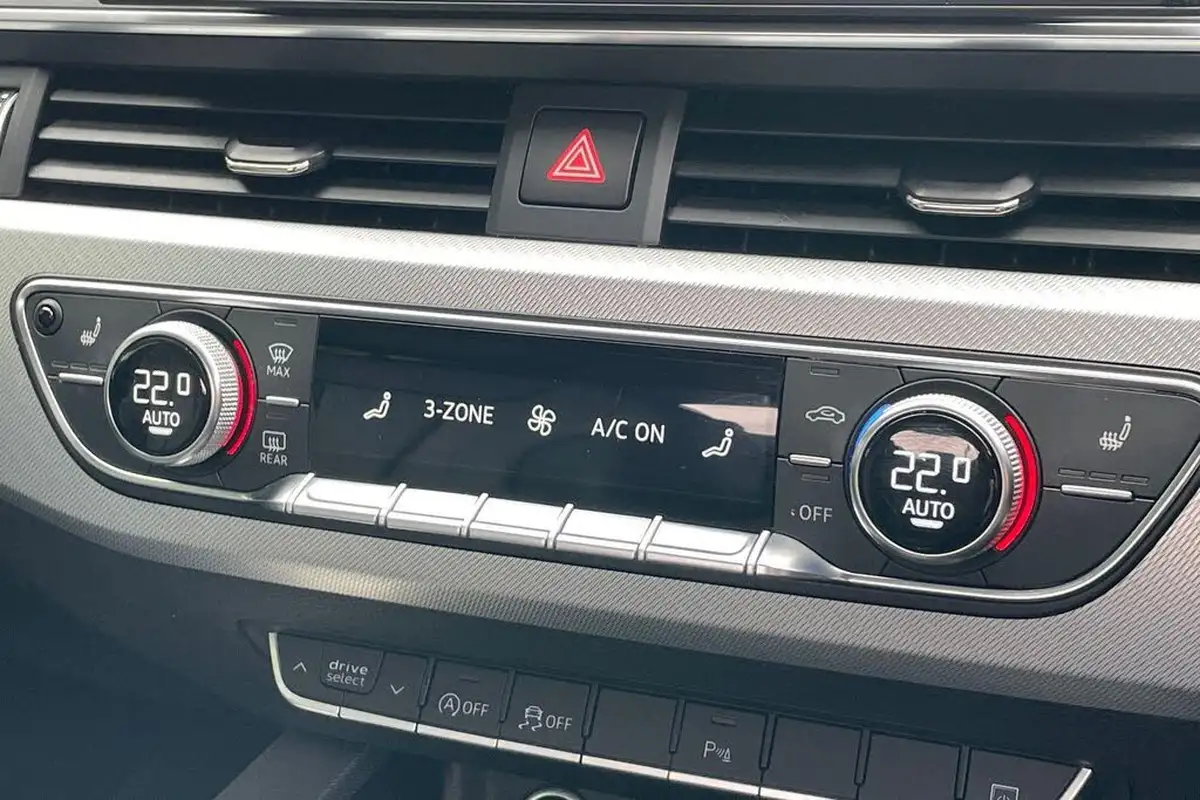 2022-audi-a5-20-35-tfsi-sportback-5d-big-24