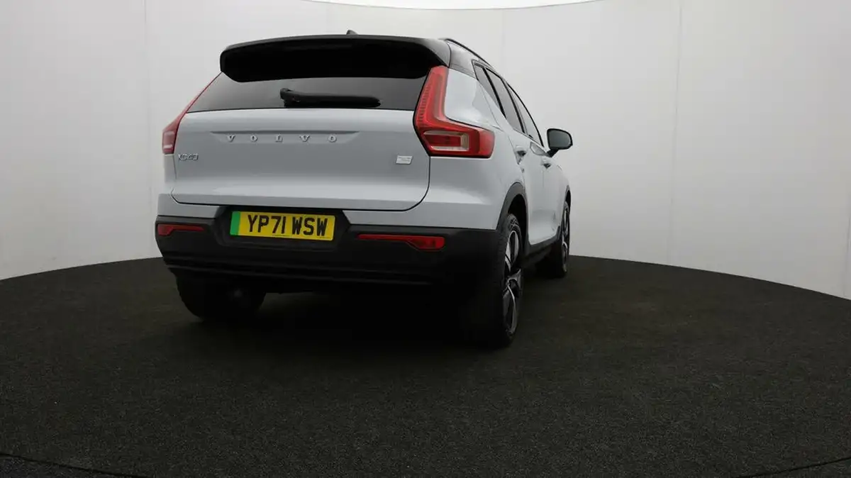 2021-volvo-xc40-e-twin-recharge-plus-big-74