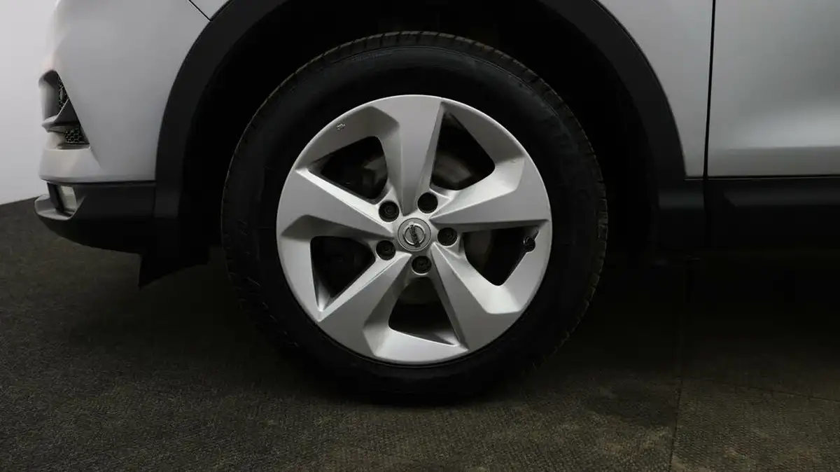 2019-nissan-qashqai-15dci-acenta-premium-heat-pack-big-17