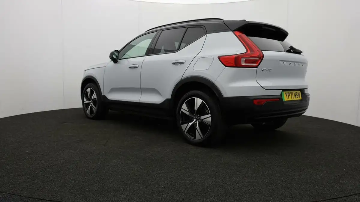 2021-volvo-xc40-e-twin-recharge-plus-big-4