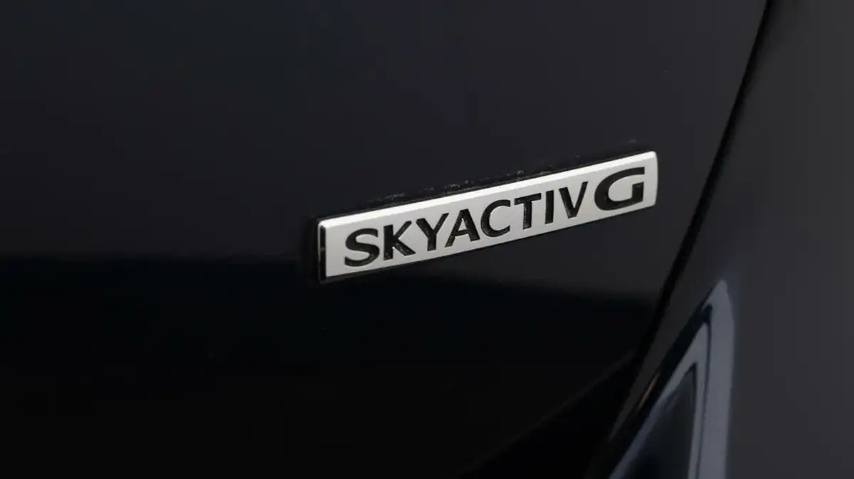 2021-mazda-mazda2-15-skyactiv-g-sport-big-20