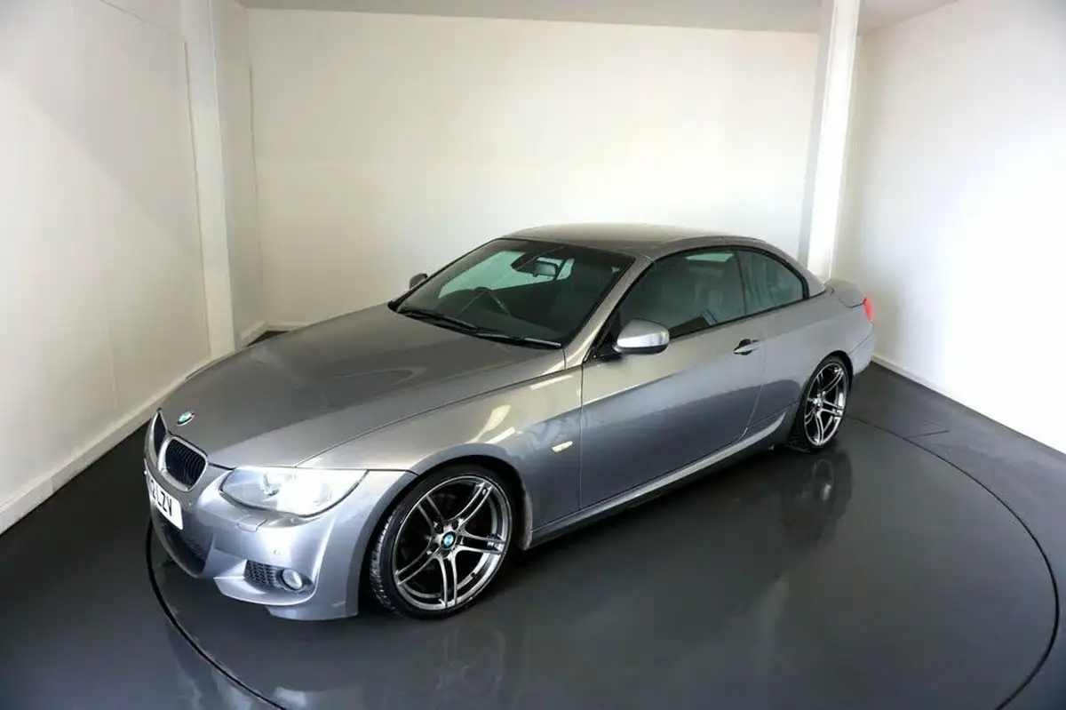 2012-bmw-3-series-20td-320d-m-sport-convertible-2d-big-34