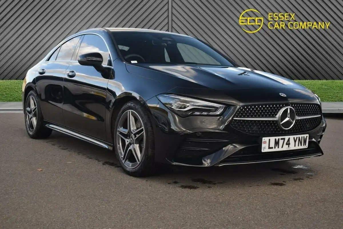 2023-mercedes-benz-cla-13-cla-200-amg-line-executive-coupe-4d-big-5