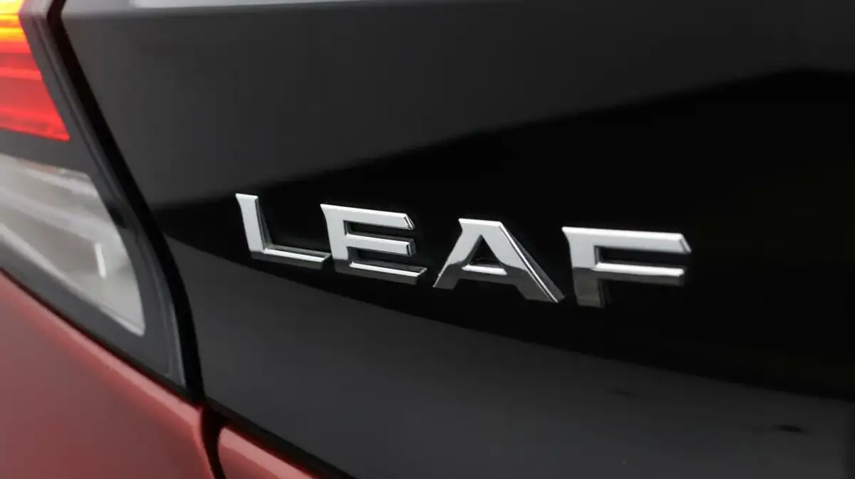 2021-nissan-leaf-e-n-connecta-big-19