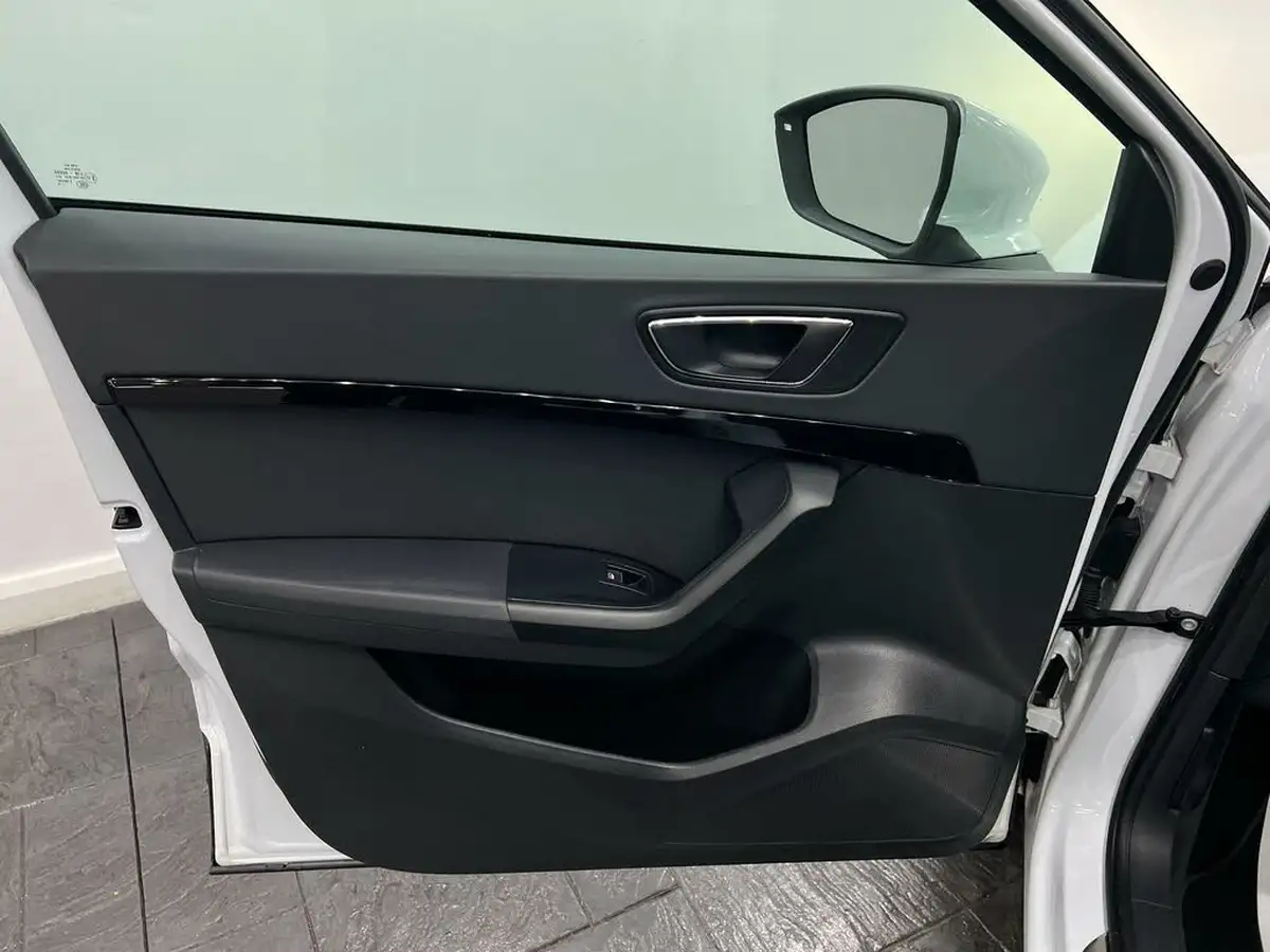 2018-seat-ateca-14-ecotsi-xcellence-big-48
