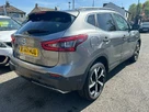 2017-nissan-qashqai-12-dig-t-tekna-small-6