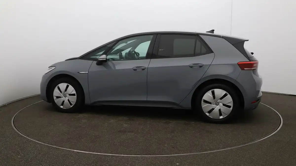2022-volkswagen-id3-e-family-145ps-big-52
