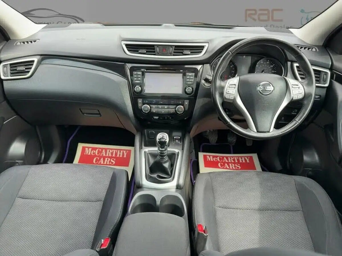 2016-nissan-qashqai-12-dig-t-n-connecta-big-13
