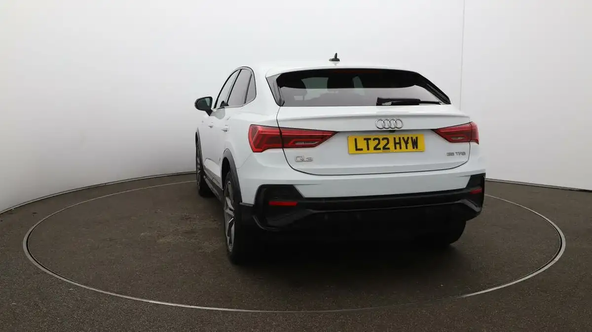 2022-audi-q3-15-35-tfsi-black-edition-cod-sportback-s-tronic-big-52