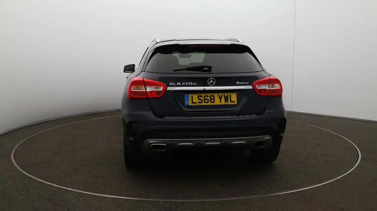 2018-mercedes-benz-gla-class-21d-gla-220d-amg-line-177ps-ss-big-51