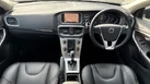 2017-volvo-v40-15-t3-cross-country-pro-small-3