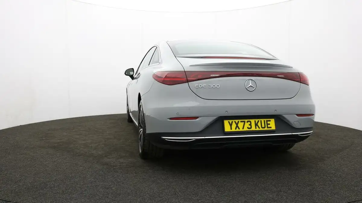 2023-mercedes-benz-eqe-e-eqe-300-sport-edition-big-73