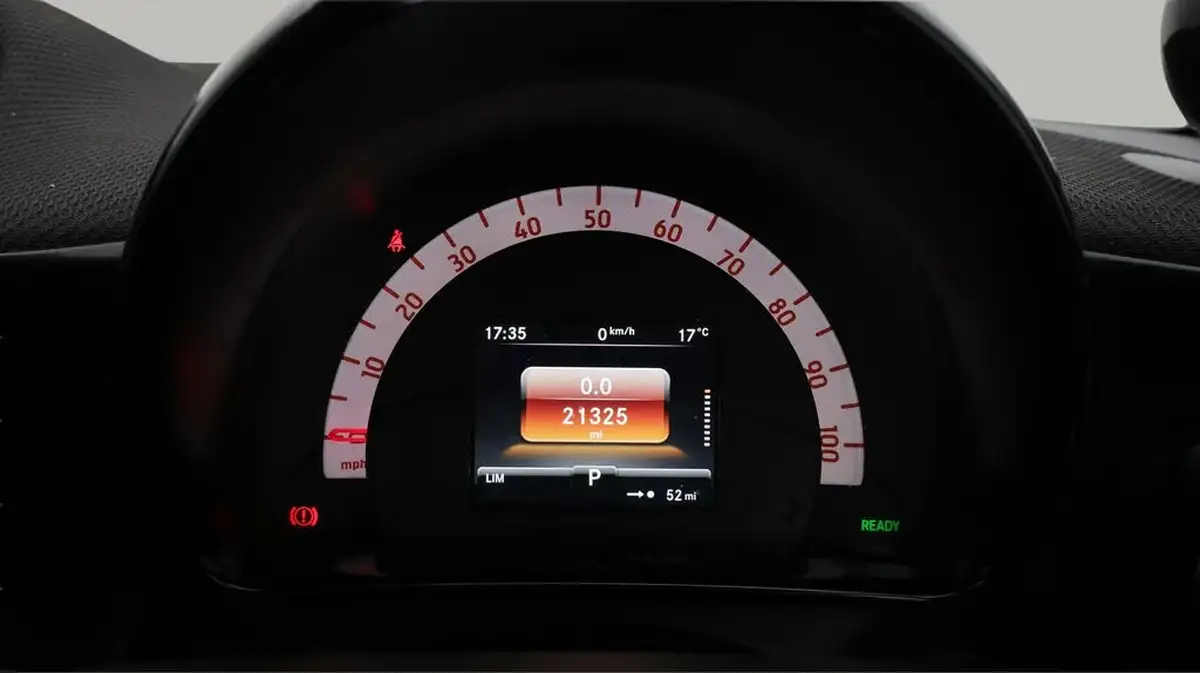 2022-smart-forfour-eq-exclusive-big-10