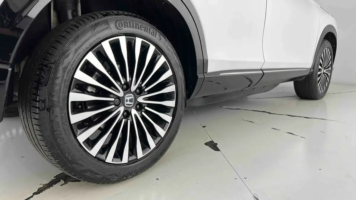 2024-honda-eny1-e-advance-big-28