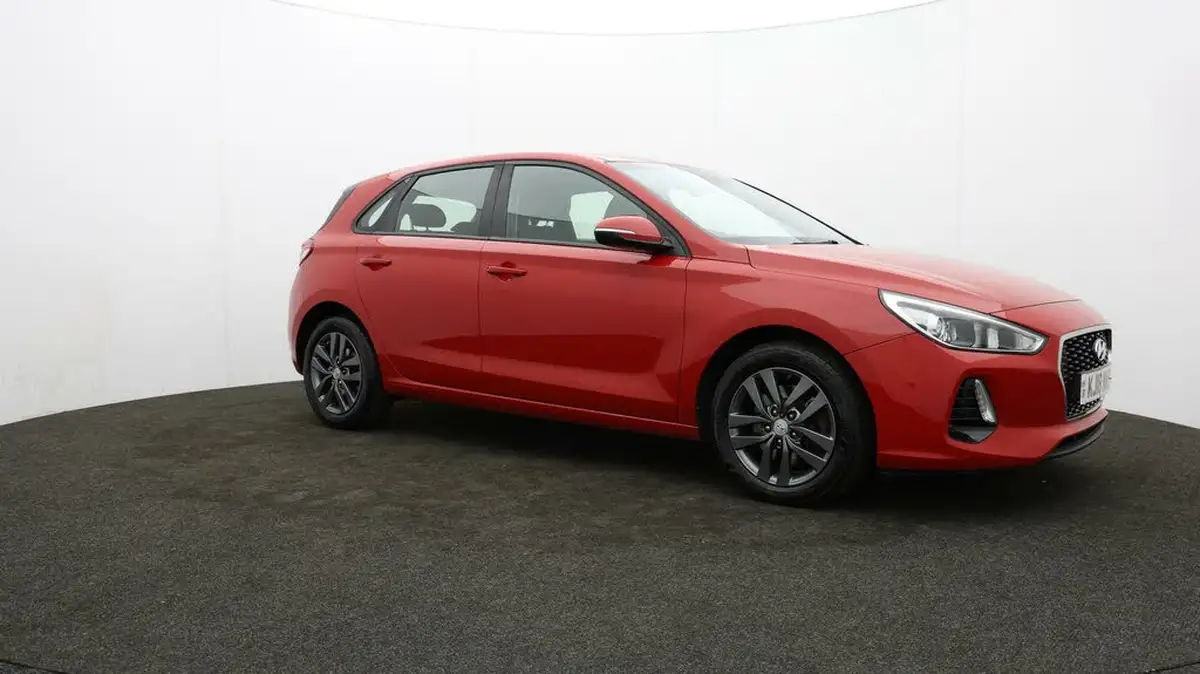 2018-hyundai-i30-16crdi-se-nav-109ps-blue-drive-isg-hatchback-1582cc-dct-big-38