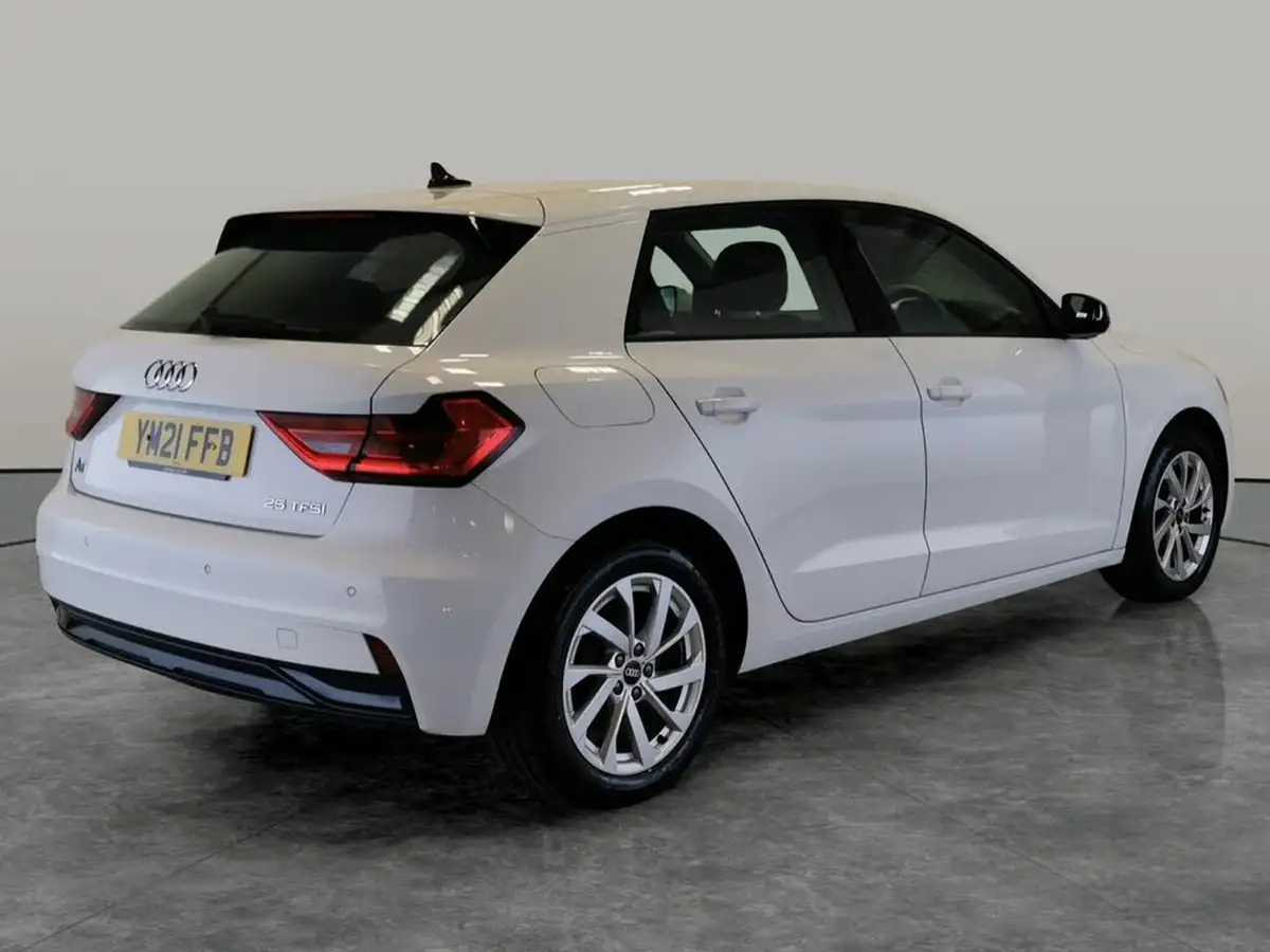 2021-audi-a1-10-25-tfsi-sport-big-9