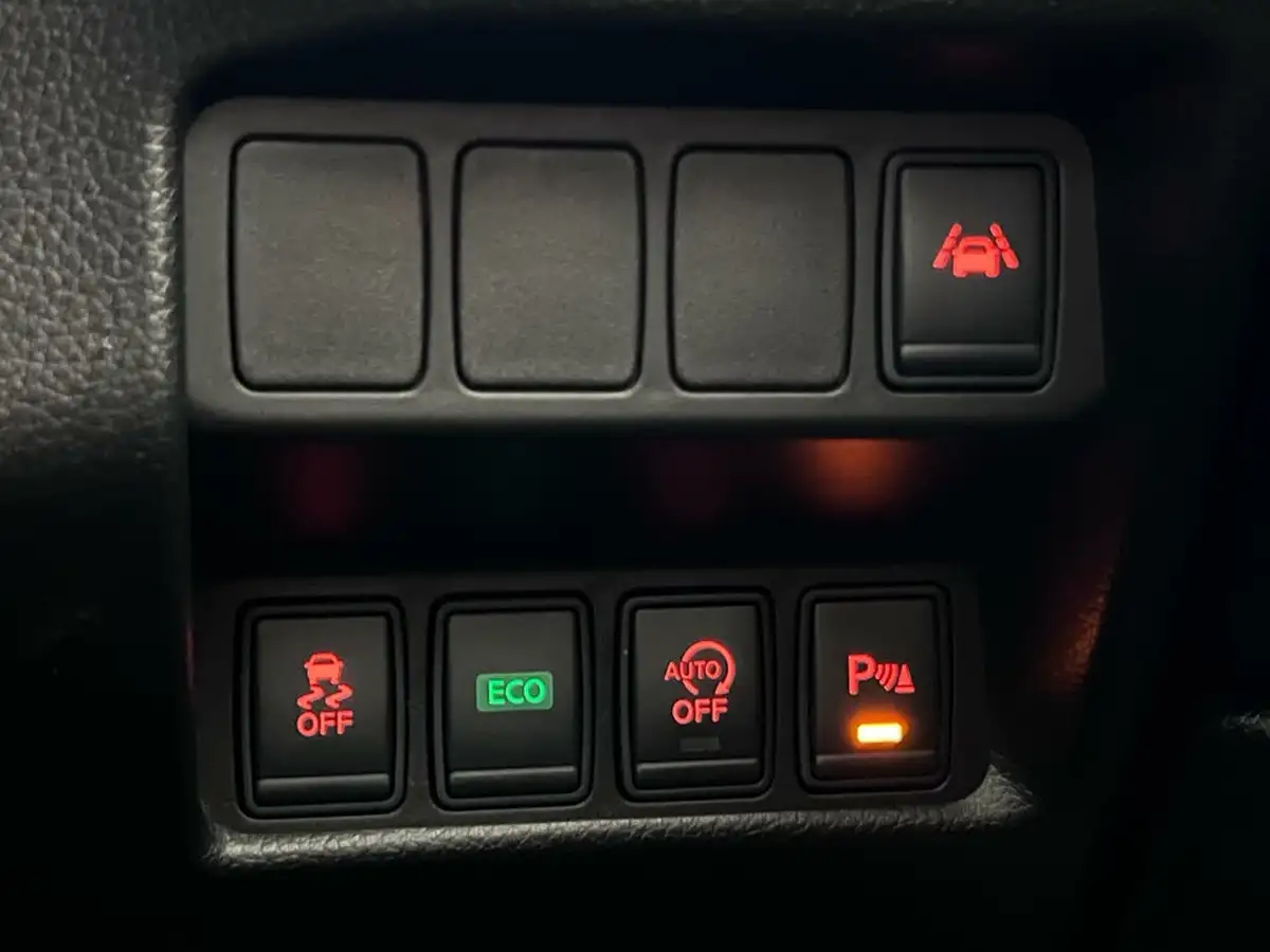 2015-nissan-qashqai-16dci-tekna-xtronic-cvt-big-27