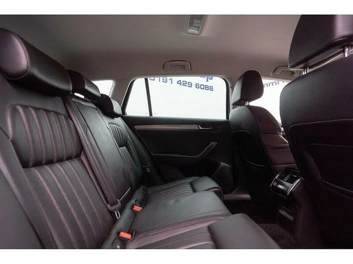 2018-skoda-superb-20tdi-scr-se-l-executive-150ps-estate-dsg-big-42