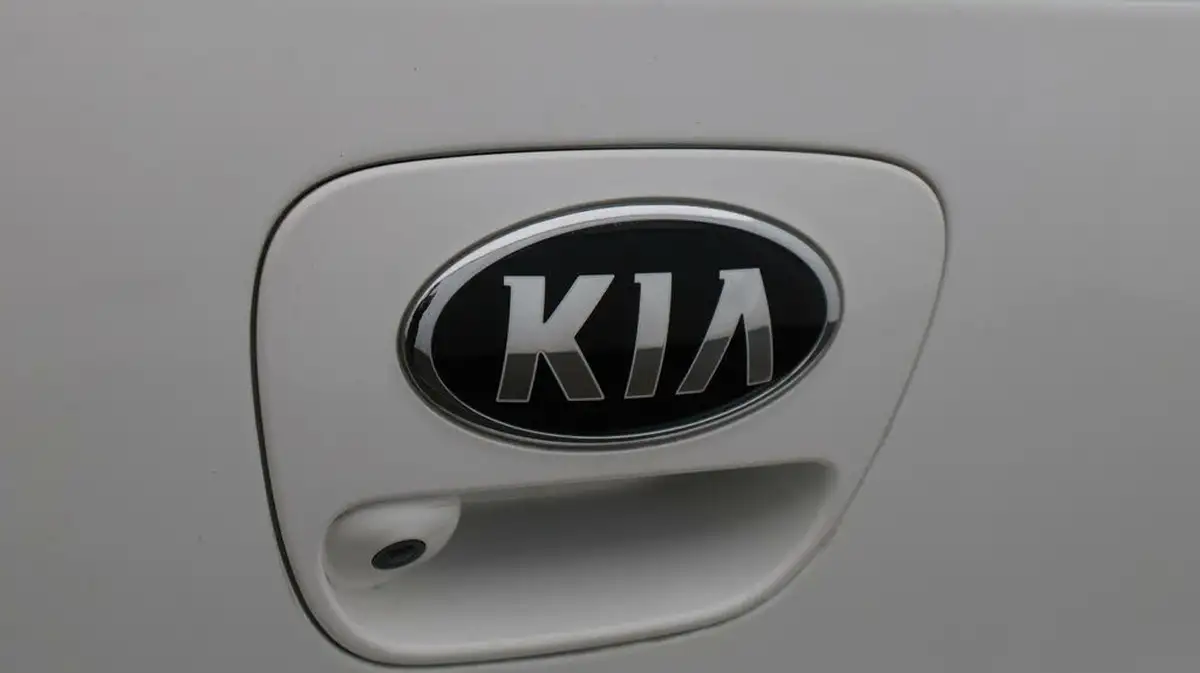 2020-kia-picanto-125-3-big-21