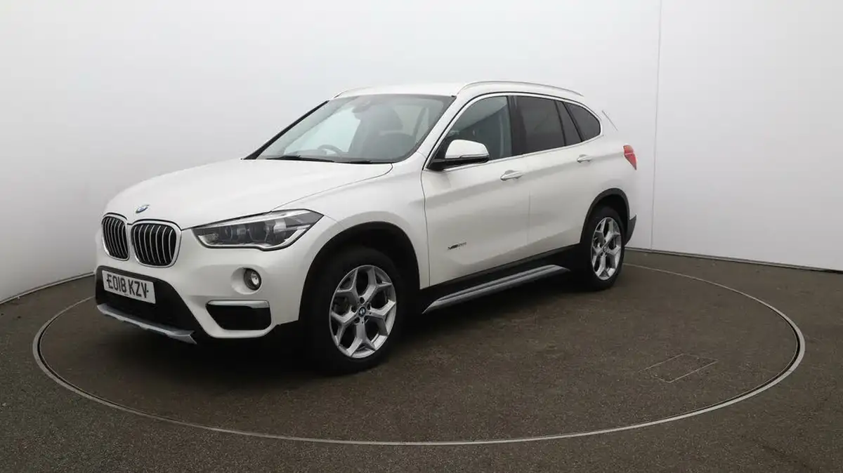 2018-bmw-x1-20-xdrive20i-xline-big-60