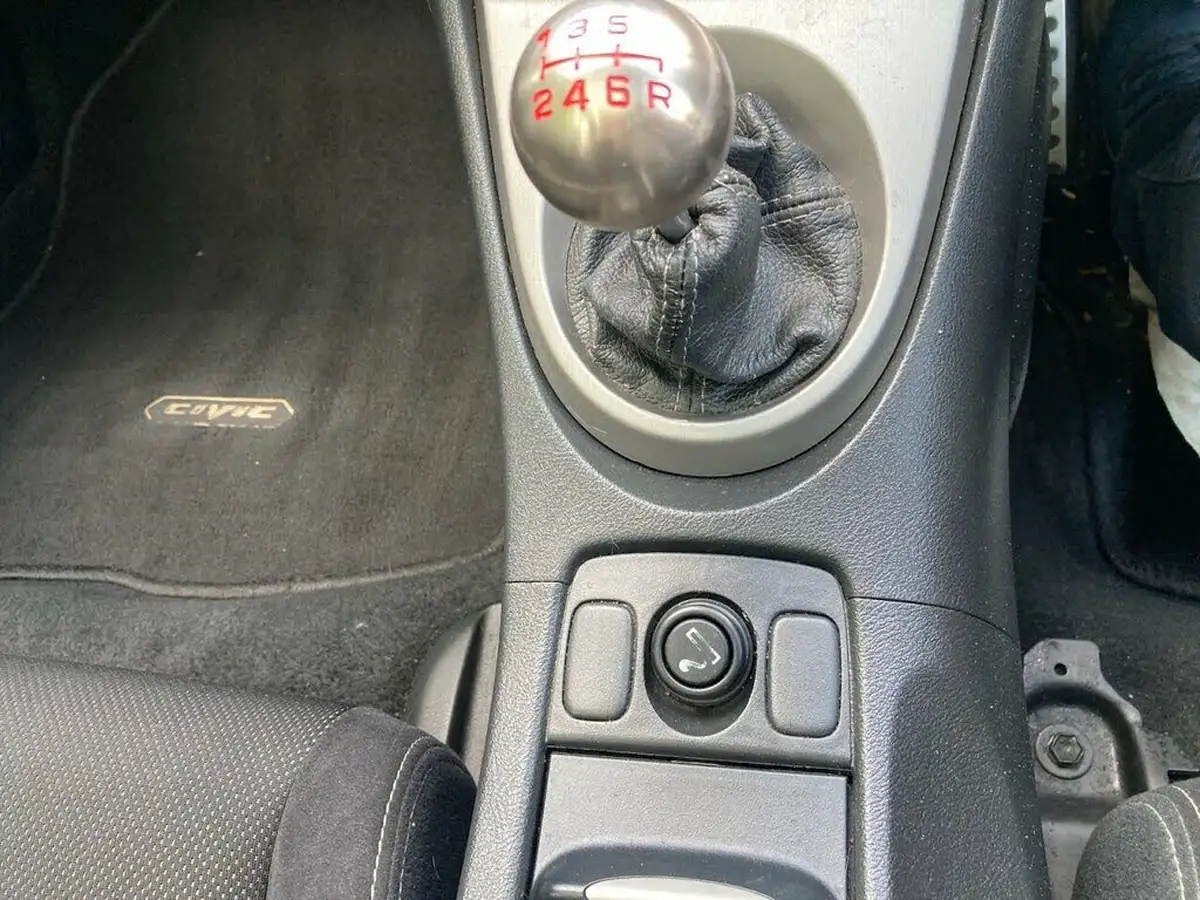 2007-honda-civic-22td-type-s-gt-big-23