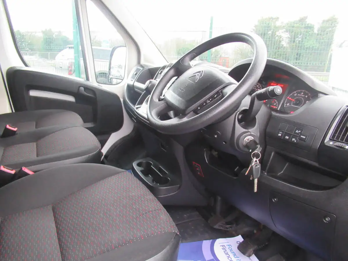 2021-citroen-relay-22bluehdi-35-l3-x-140eu6dt-chassis-cab-big-11