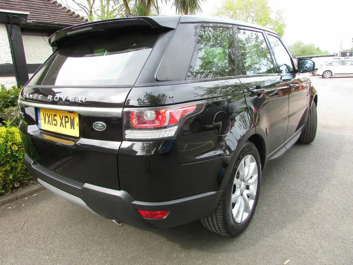 2015-land-rover-range-rover-sport-30-sd-v6-hse-292ps-4x4-big-1