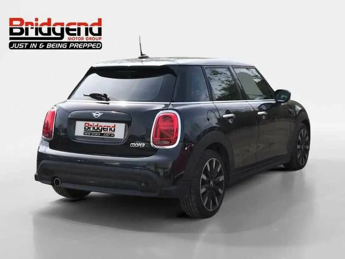 2021-mini-cooper-15-cooper-exclusive-hatchback-5d-auto-big-2