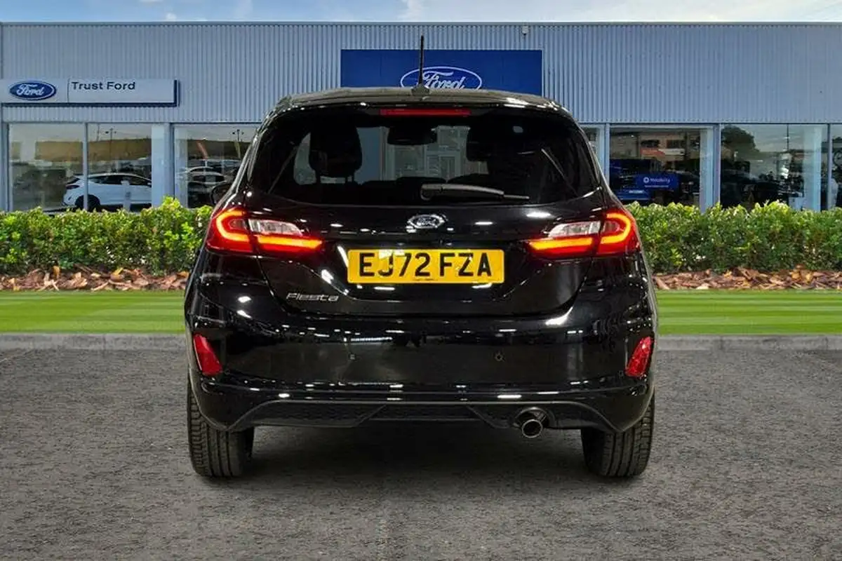 2022-ford-fiesta-10t-st-line-x-100ps-big-6