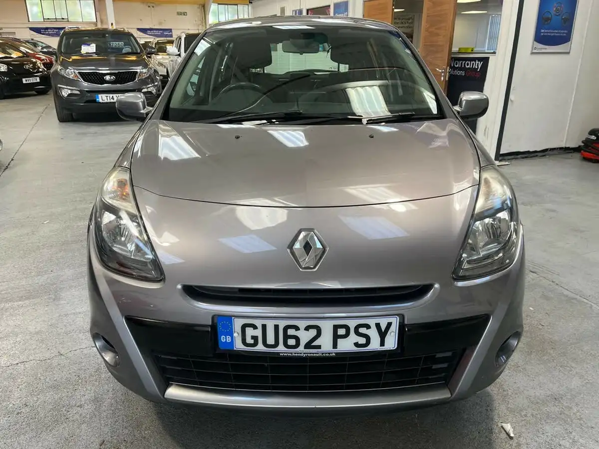 2012-renault-clio-12-dynamique-tom-tom-tce-100bhp-hatchback-5d-big-7
