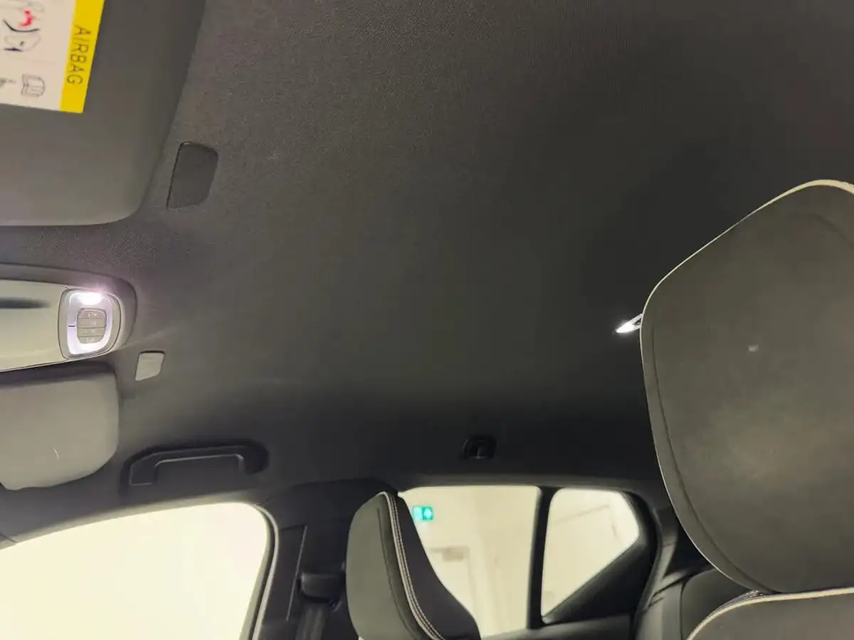 2020-volvo-xc40-15-t3-r-design-geartronic-big-13