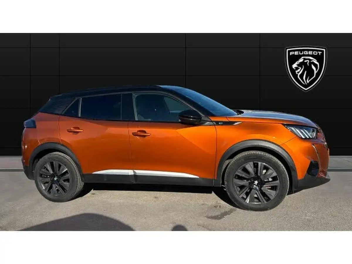 2022-peugeot-2008-suv-e-gt-premium-big-4