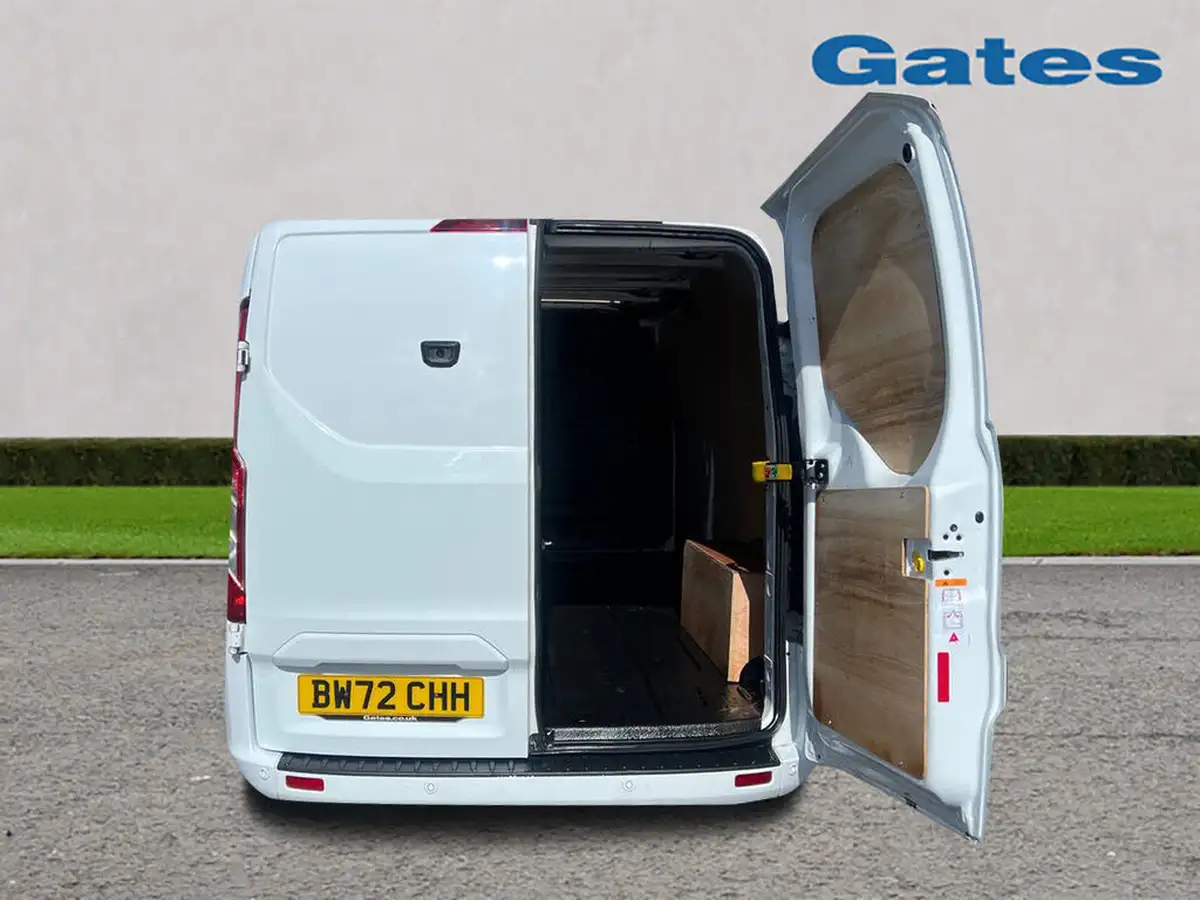 2023-ford-transit-custom-big-7