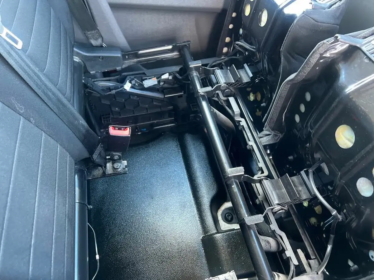 2023-ford-transit-custom-big-31
