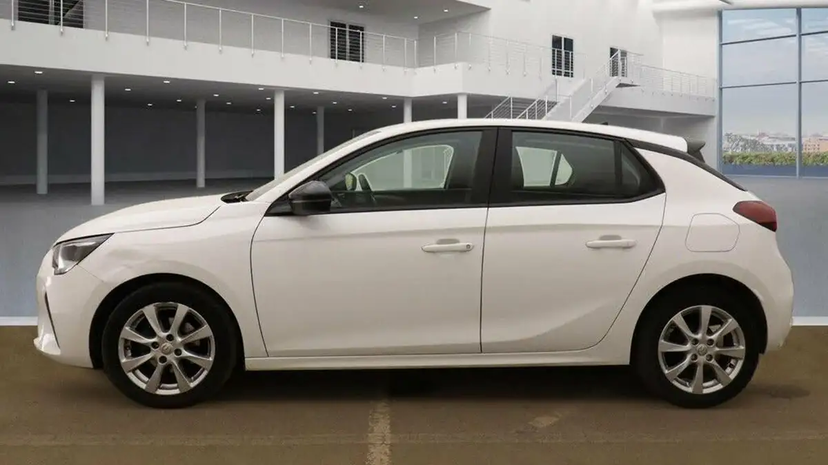 2023-vauxhall-corsa-12i-design-big-5