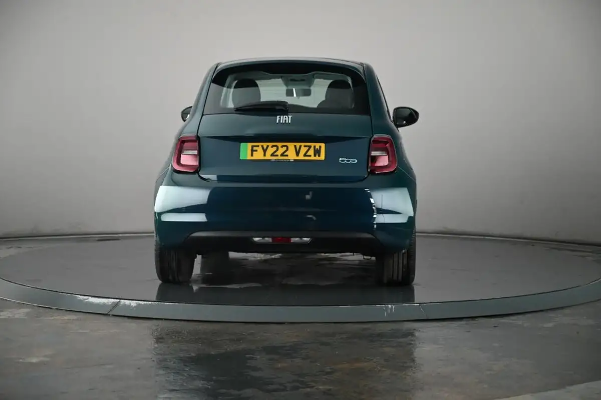 2022-fiat-500-e-icon-117bhp-big-23