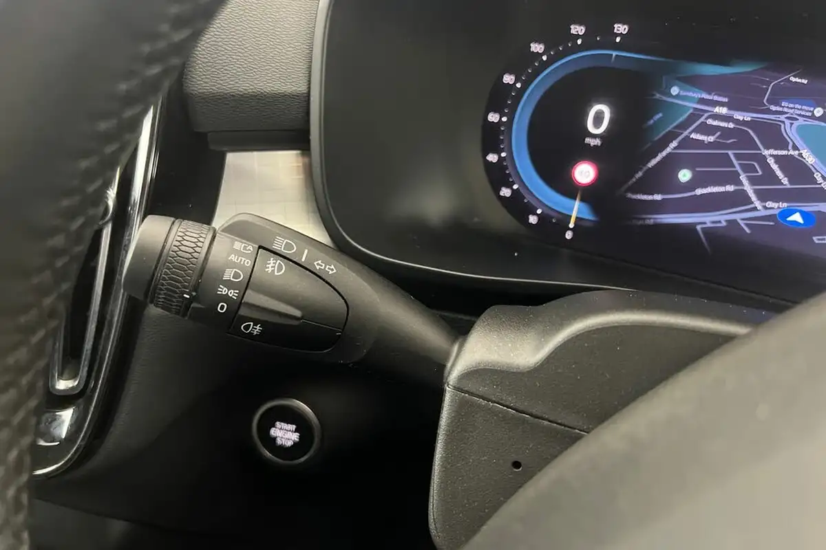 2024-volvo-xc40-20-b4-plus-big-36