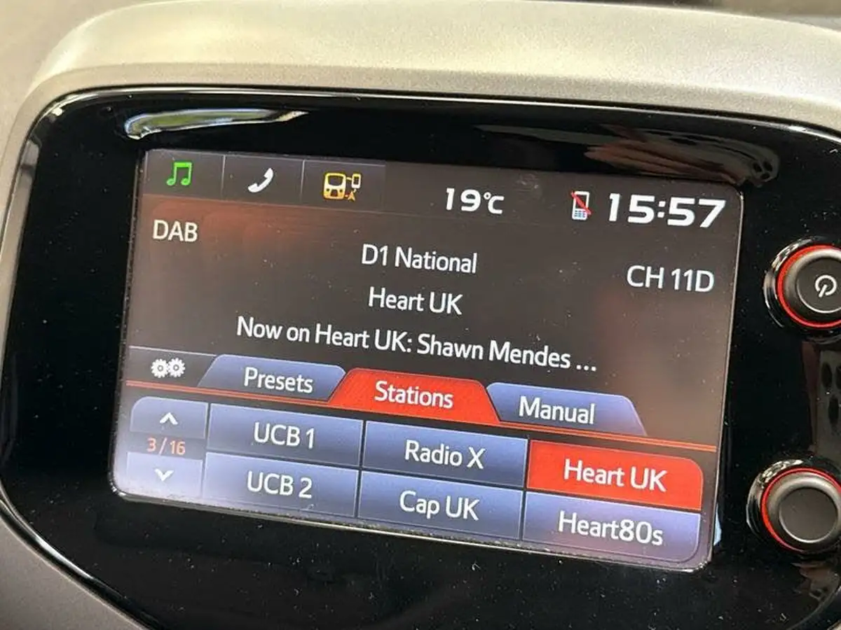 2019-toyota-aygo-10-vvt-i-x-plore-big-22