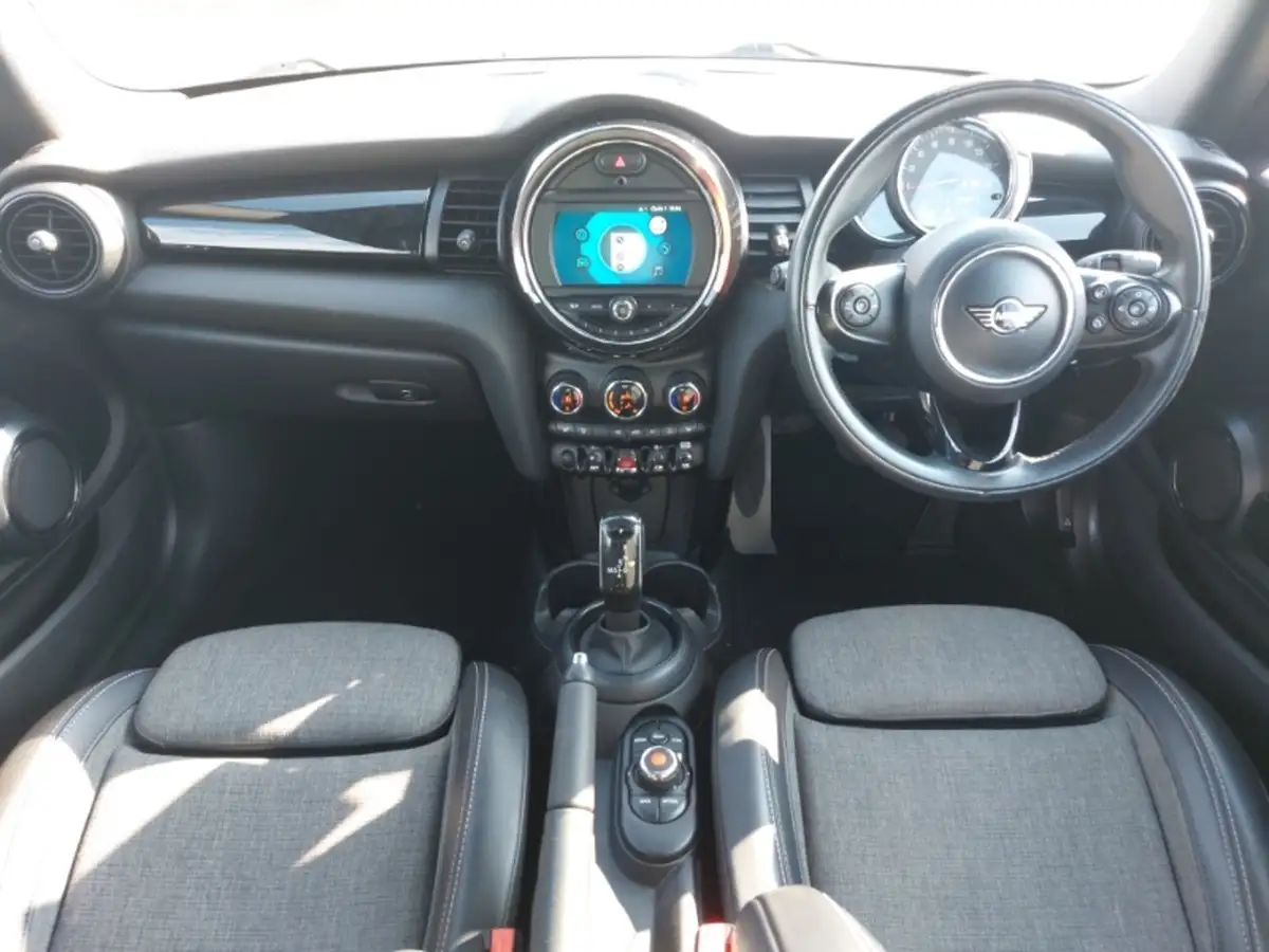 2023-dacia-duster-13-tce-journey-130bhp-big-2