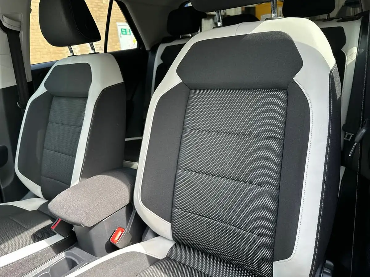 2021-volkswagen-t-roc-15-tsi-sel-dsg-big-12