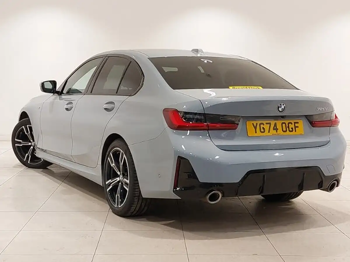 2024-bmw-3-series-20-320i-m-sport-saloon-4d-big-1