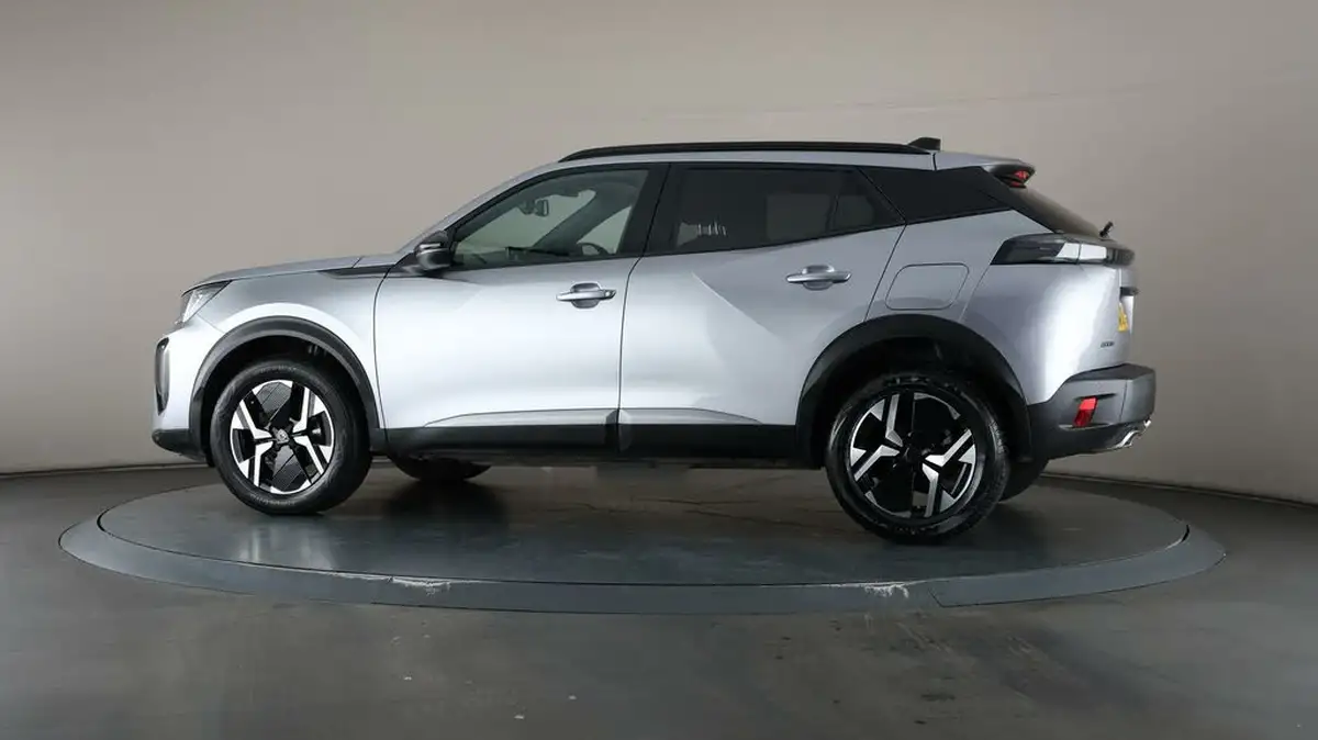 2023-peugeot-2008-suv-12-puretech-allure-big-68