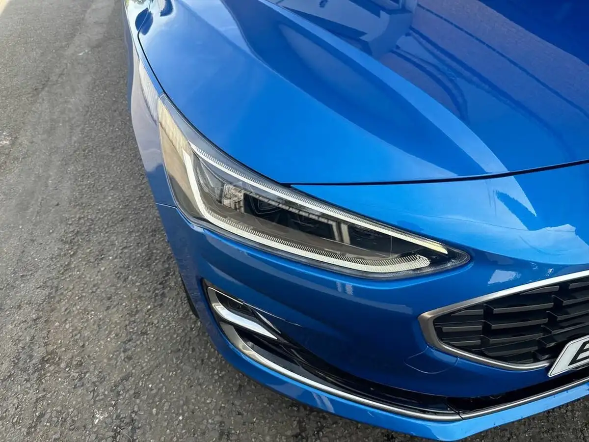 2022-ford-focus-10t-titanium-vignale-155ps-hybrid-mhev-hatchback-big-31