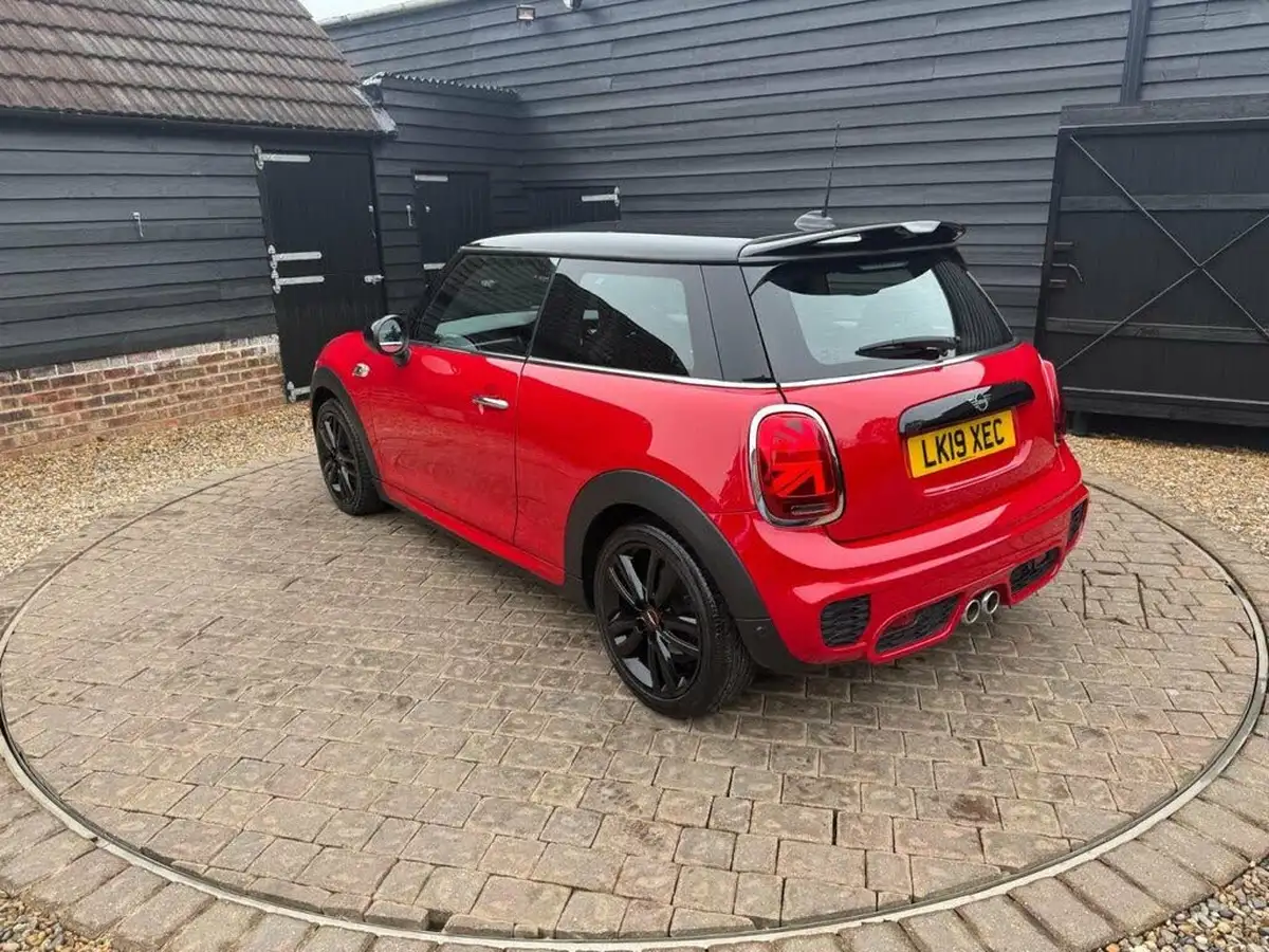 2019-mini-cooper-20-cooper-s-sport-189bhp-hatchback-3d-auto-big-24
