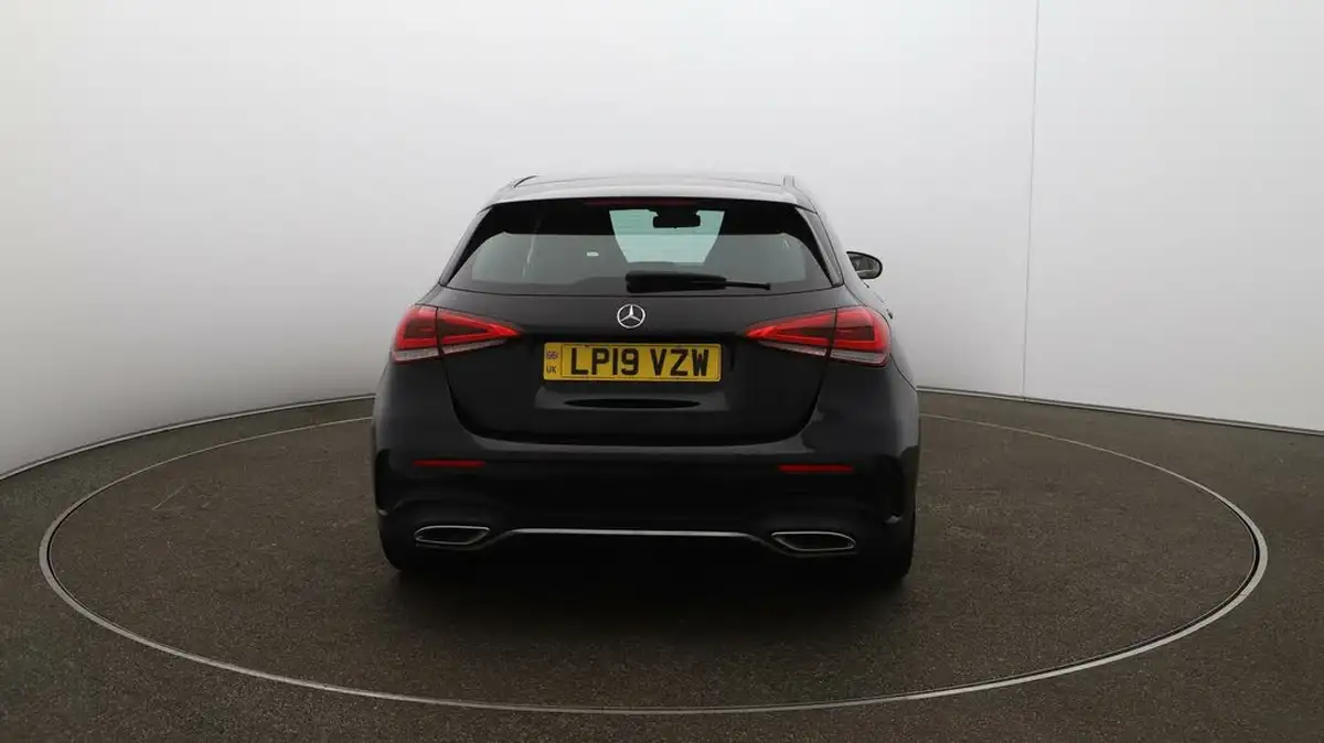 2019-mercedes-benz-a-class-13-a180-amg-line-hatchback-5d-big-47