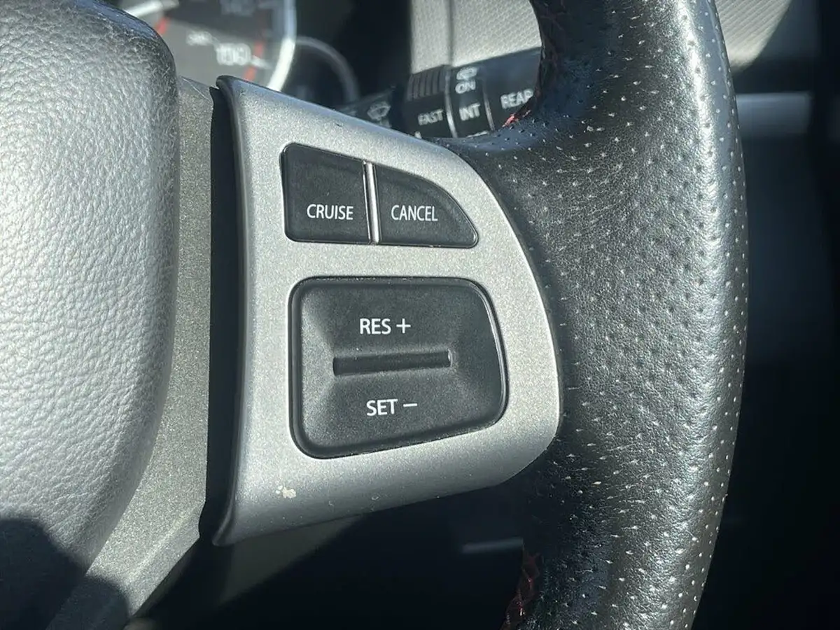 2014-suzuki-swift-16-sport-136ps-nav-5d-big-16