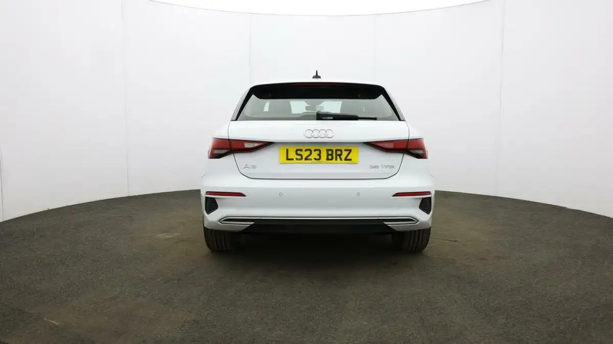 2023-audi-a3-15-35-tfsi-sportback-5d-s-tronic-big-55