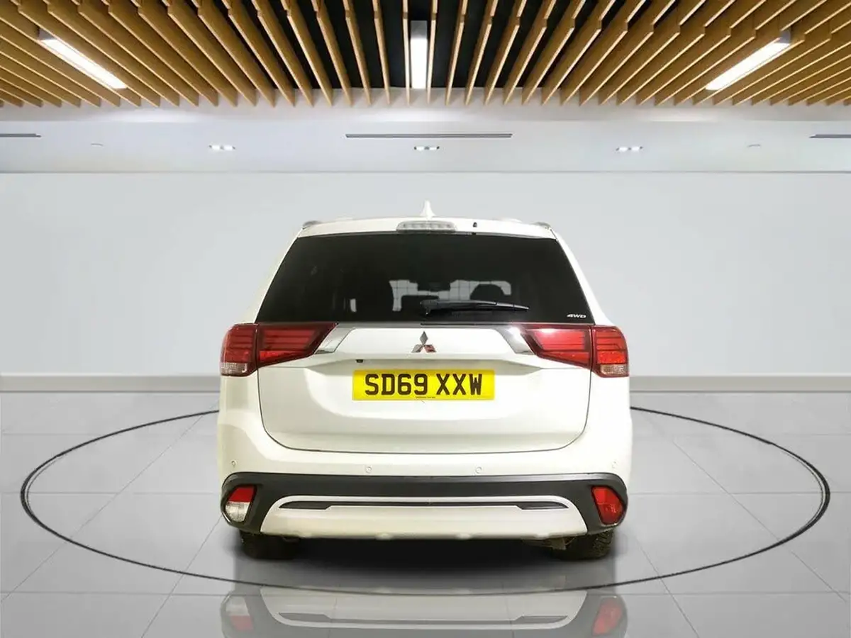 2019-mitsubishi-outlander-20-design-big-6