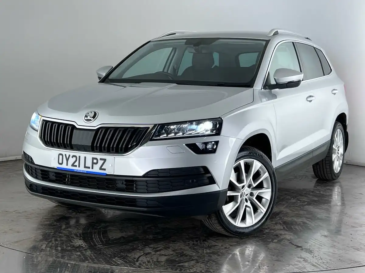 2021-skoda-karoq-15-tsi-se-l-dsg-big-40